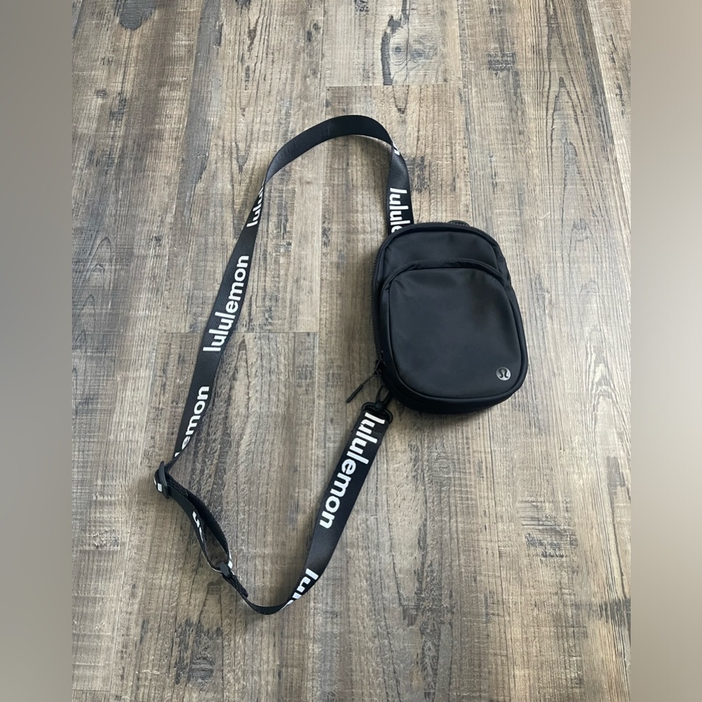 Lululemon The Rest is Written Crossbody